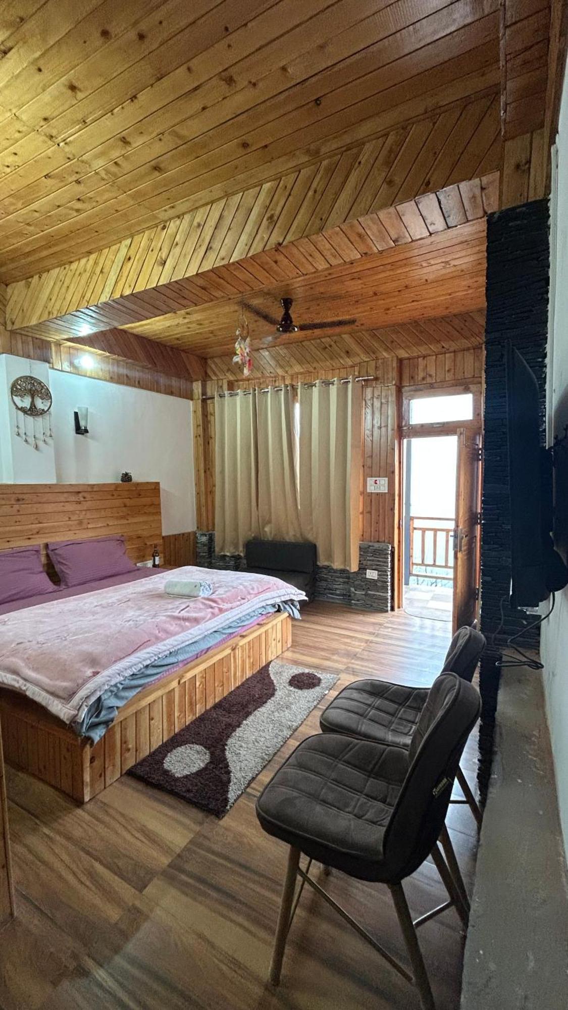 The Himalayan Sukoon Villa Near Jibhi Banjar Екстер'єр фото